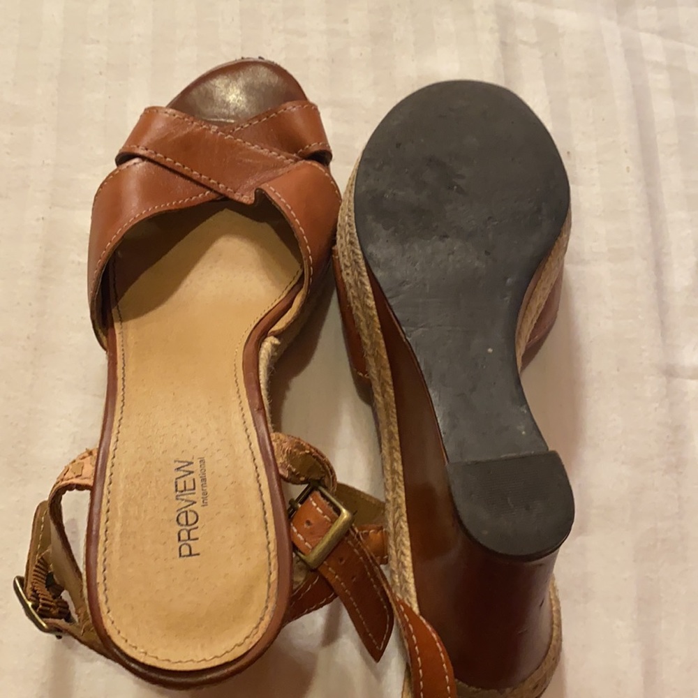 Sandals - Picture 4 of 4